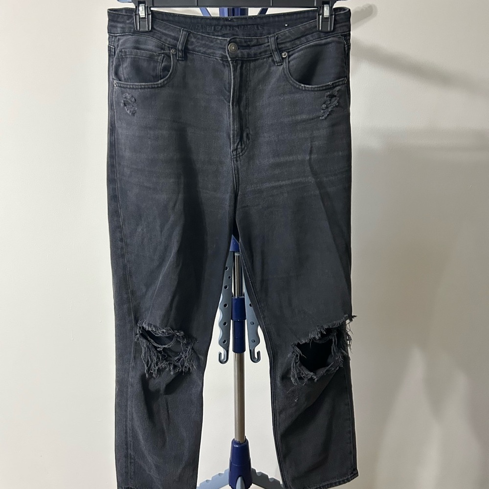Women’s Distressed Black Jeans